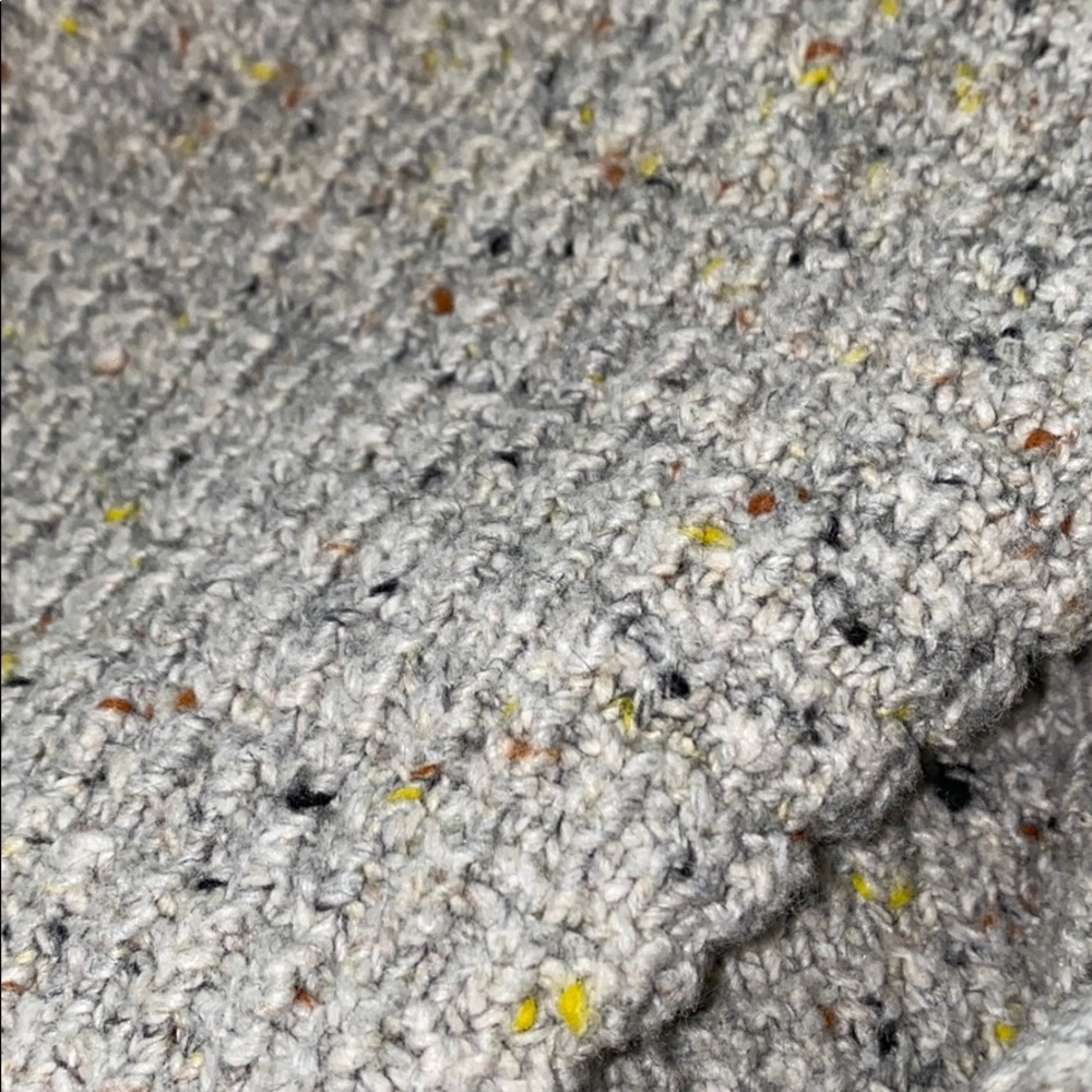 Universal Thread Sweater - Picture 2 of 2